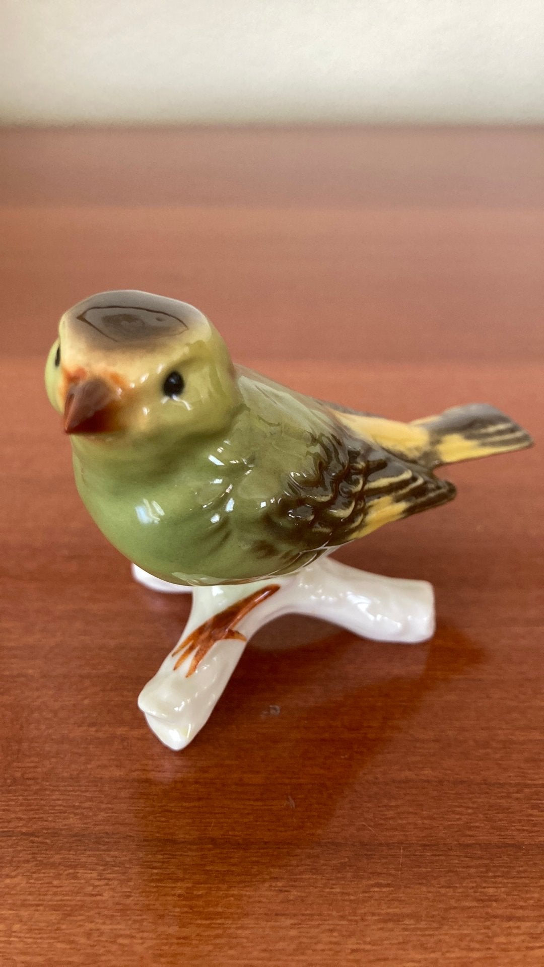 Goebel vogel beeldje porselein Groenling, Ophalen of Verzenden, Zo goed als nieuw, Dier