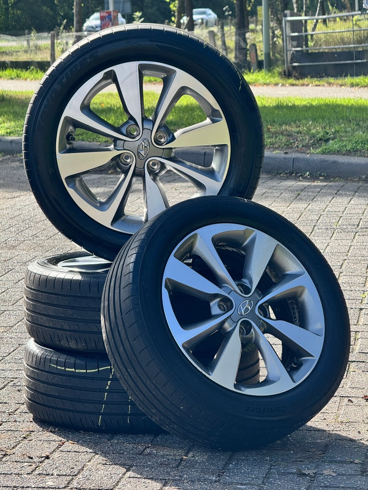 Hyundai velgen 16 inch  i20 i30 4x100 Origineel, Auto-onderdelen, Banden en Velgen, Ophalen, 16 inch, Banden en Velgen, Personenwagen