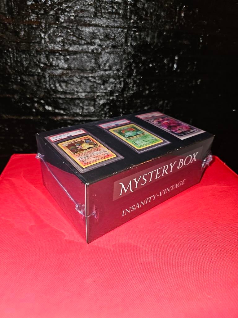 Pokémon Mystery Box!UITVERKOCHT! Rond 13 juni weer voorraad, Ophalen of Verzenden, Nieuw, Boosterbox