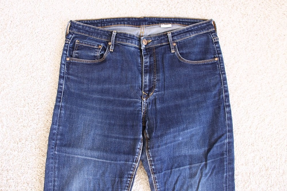 Zeer Mooie H&M Spijkerbroek 78 (Maat: 32x34/M) - 78 € 15,-, H&M, Blauw, Ophalen of Verzenden, Zo goed als nieuw