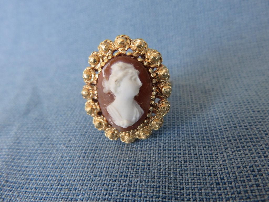 Antieke ring in 14 kt. goud met camee - 19e - 20e eeuw, Ophalen of Verzenden, Goud, Ring