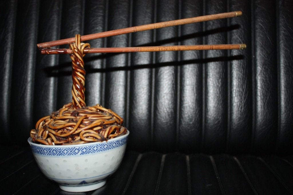 Geoffrey Rose Frozen Moments Pop Art Noodles sculptuur, Antiek en Kunst, Verzenden, Object