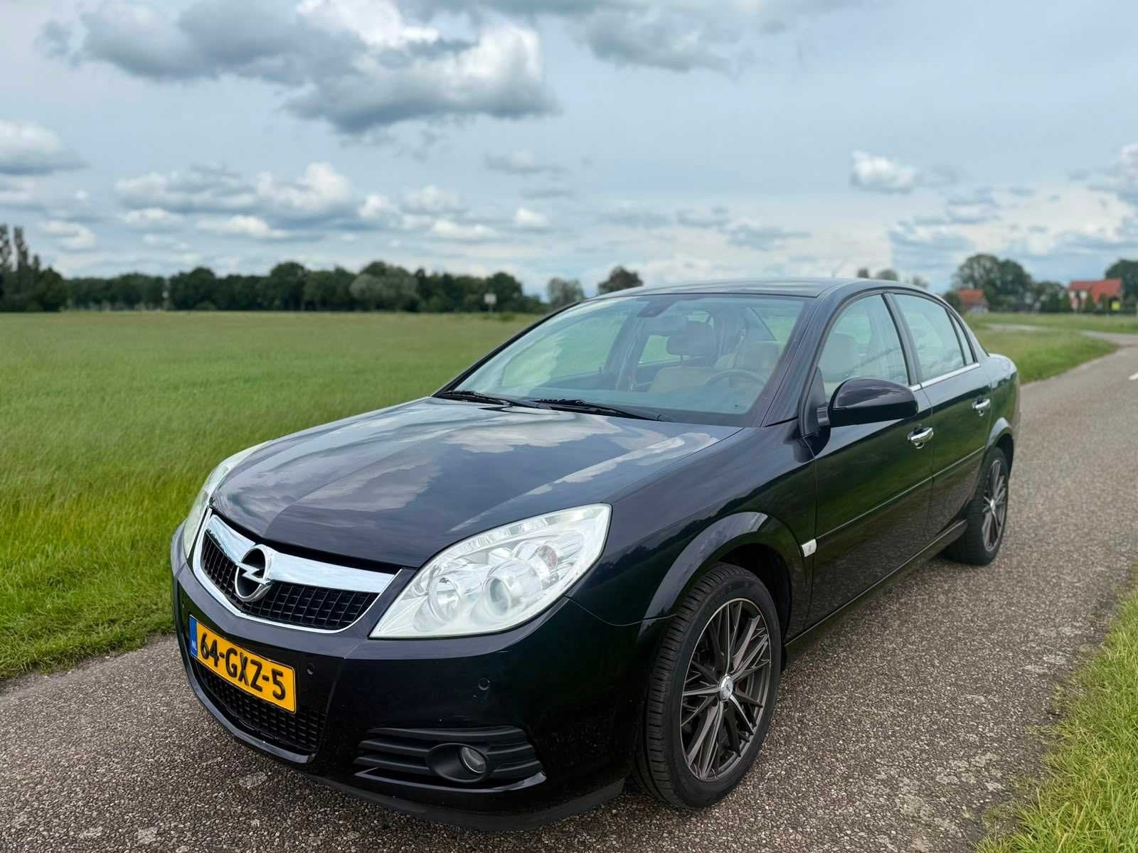 Opel - 2008 - Vectra - 1.8-16V Executive - 64-GXZ-5 - Person, Auto's, Opel, Voorwielaandrijving, Gebruikt, 1295 kg, 4 cilinders