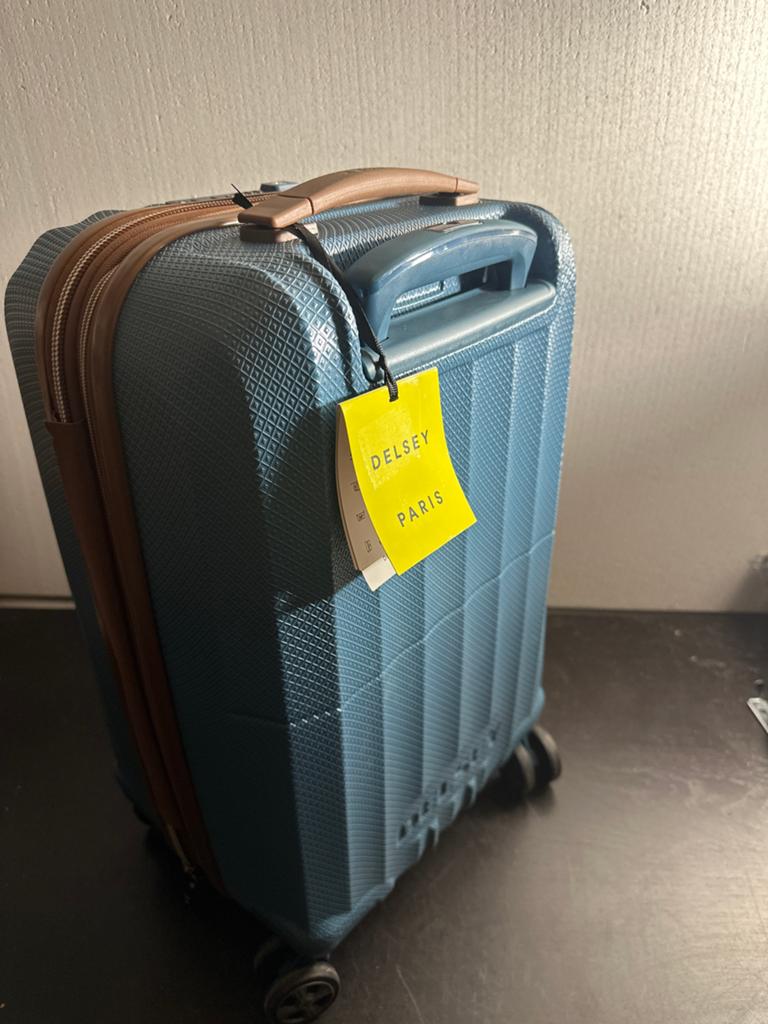 Nieuwe Delsey Paris Koffer - Compact en Stijlvol, Sieraden, Tassen en Uiterlijk, Koffers, 50 tot 60 cm, Hard kunststof, ., Ophalen of Verzenden