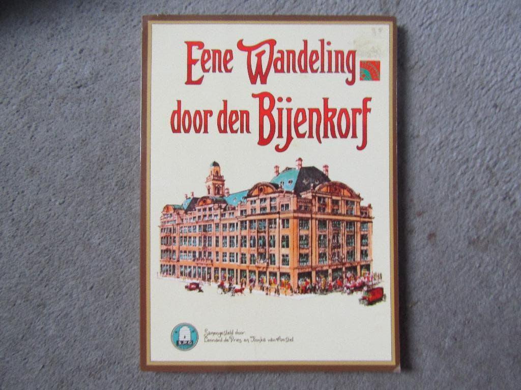 Boek: Eene wandeling door den Bijenkorf, Ophalen of Verzenden, 20e eeuw of later, Gelezen, Leonard de Vries