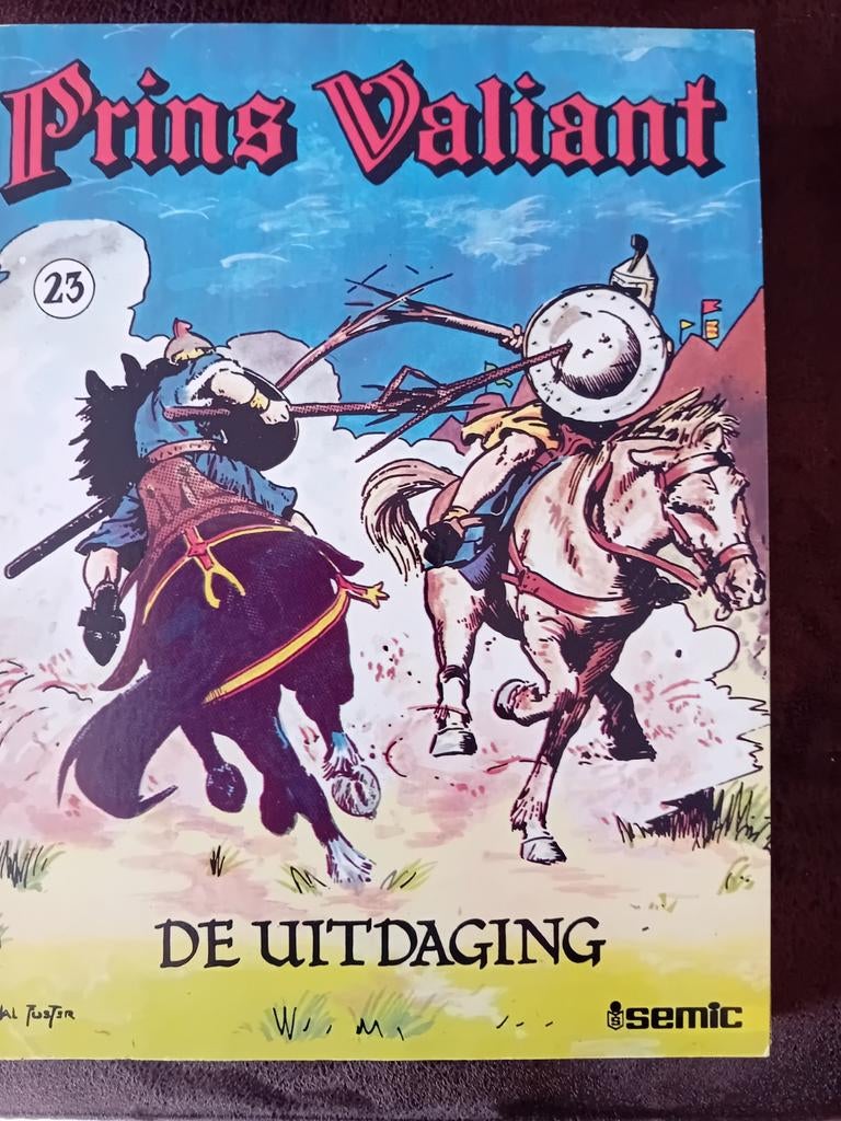 Prins Valiant - Diverse Titels, Boeken, Stripboeken, Meerdere stripboeken, Ophalen of Verzenden, Gelezen, Hal Foster