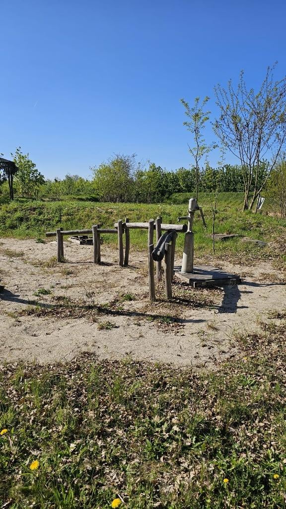 Uniek waterspel | Robinia hout | Spelen met water & zand, Ophalen, Gebruikt, Overige typen