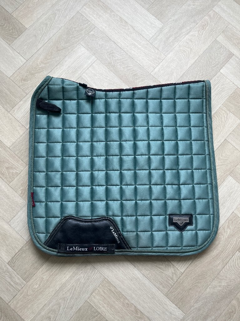 Lemieux set, Full (L), Dressuurdekje, Ophalen of Verzenden, Zo goed als nieuw
