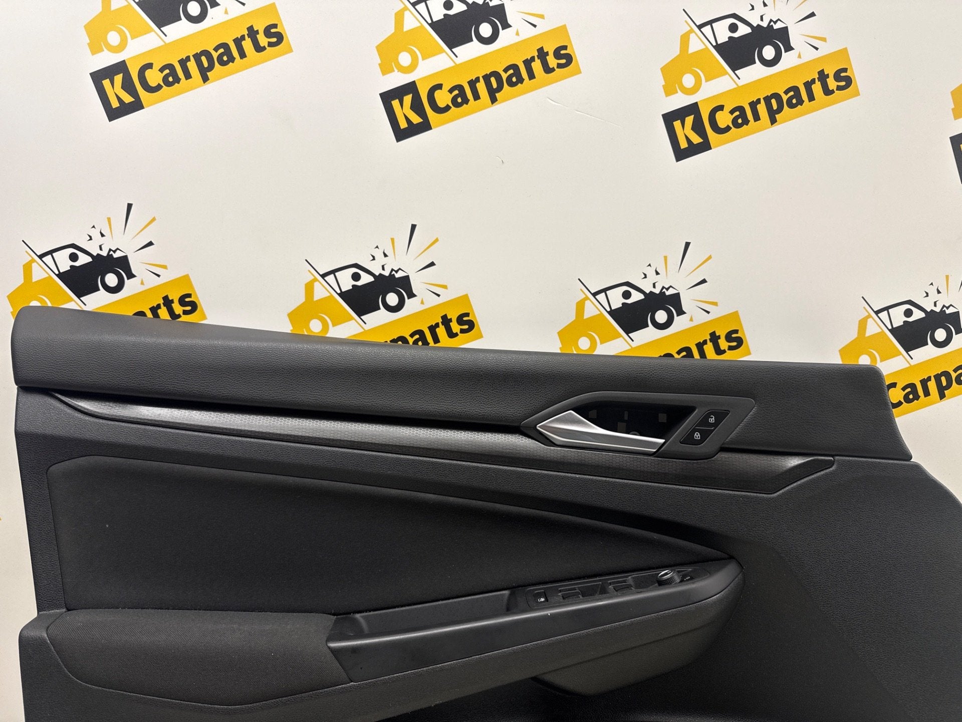 Volkswagen Golf 8 VIII Deurpaneel Links 2019-2024 5H0868079, Auto-onderdelen, Gebruikt, Volkswagen, Volkswagen AG, Berliner Ring 2
38440  Wolfsburg, DE