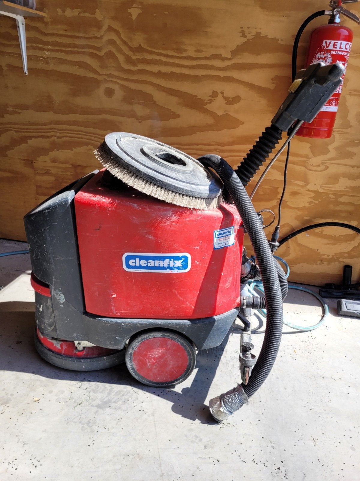 Cleanfix schrobmachine, Ophalen, Gebruikt, Geschikt voor harde vloeren