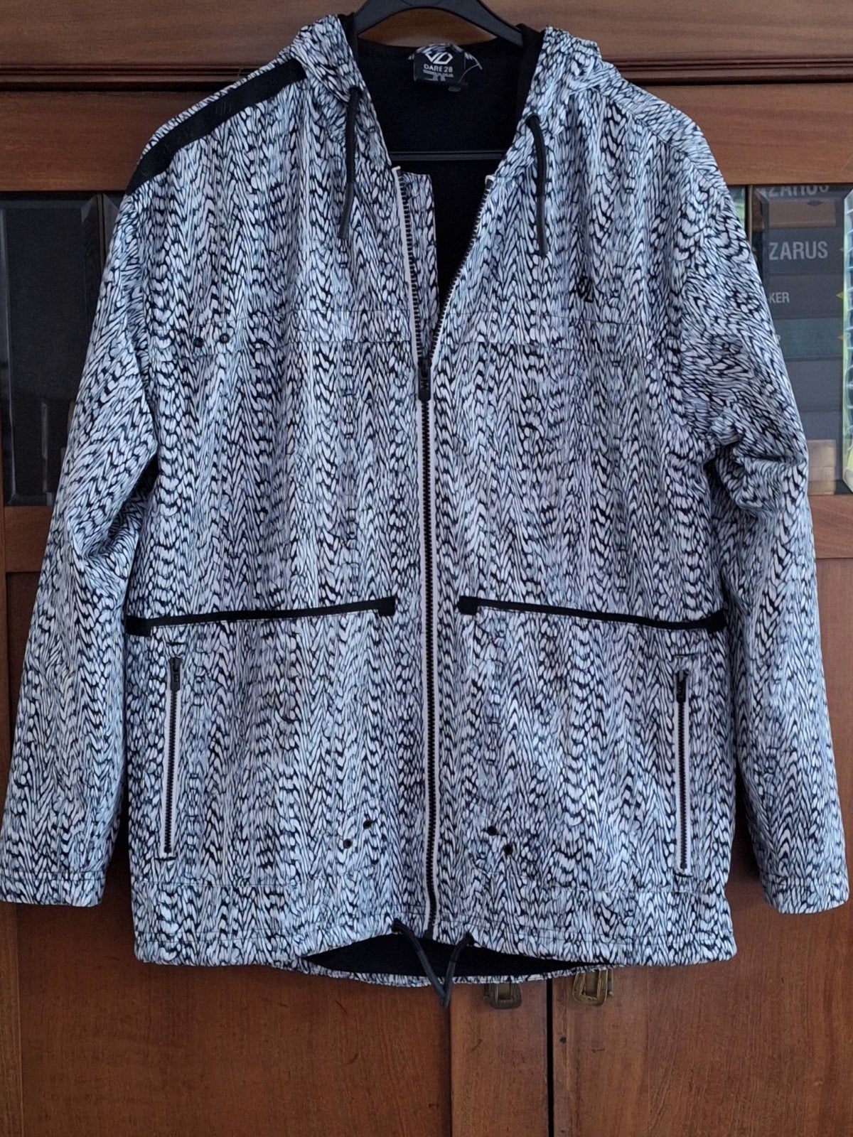 Distrikt jas maat 44, perfect voor lente/herfst, Distrikt, Maat 42/44 (L), Zo goed als nieuw, Meerkleurig