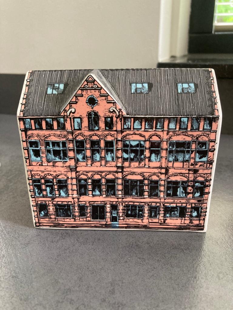 Vintage Spaarpot Nederlandsche Spaarbankbond Amsterdam, Ophalen of Verzenden, Gebruikt, Steen, Aardewerk of Keramiek, Object of Gebouw