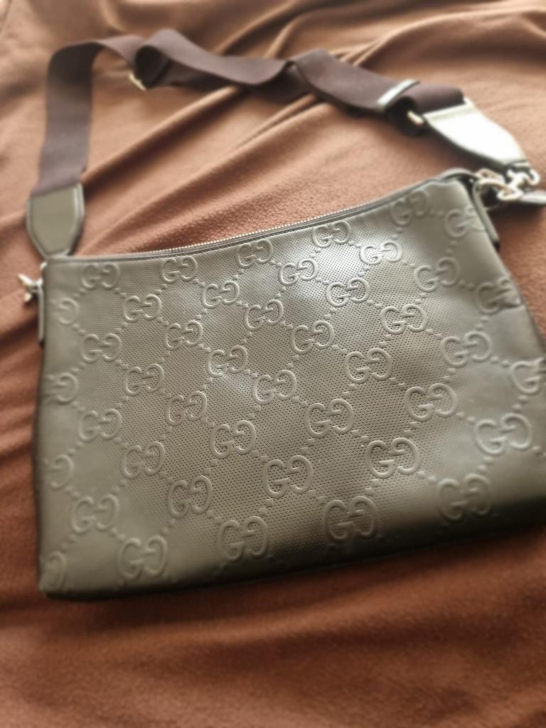 Heren tas gucci, Sieraden, Tassen en Uiterlijk, Ophalen, Zo goed als nieuw, Zwart