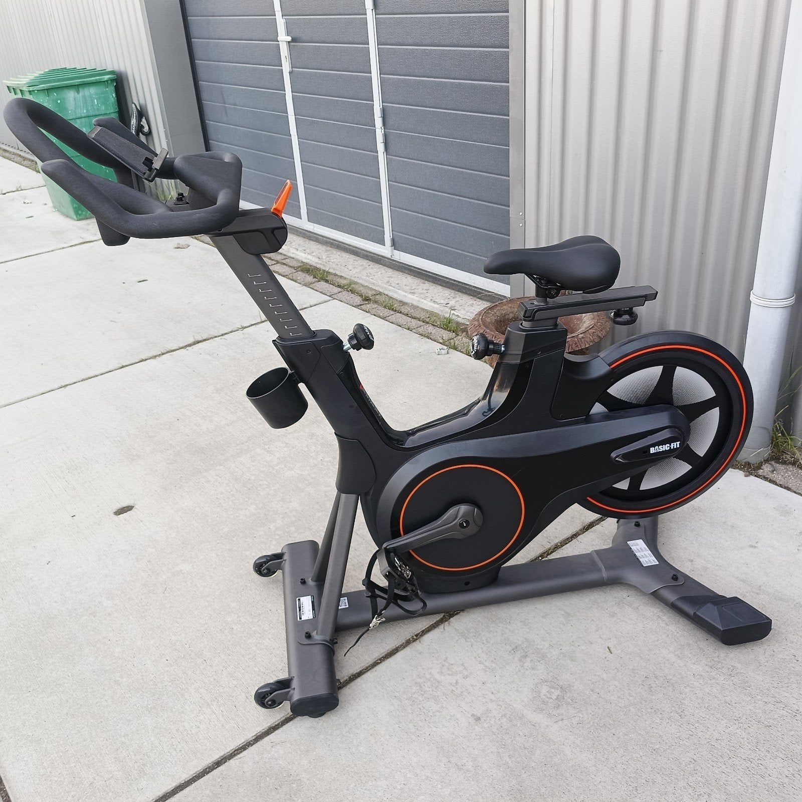 Basic-Fit Spinningfiets - Zo goed als nieuw, Spinningfiets, Ophalen of Verzenden, Zo goed als nieuw, Metaal