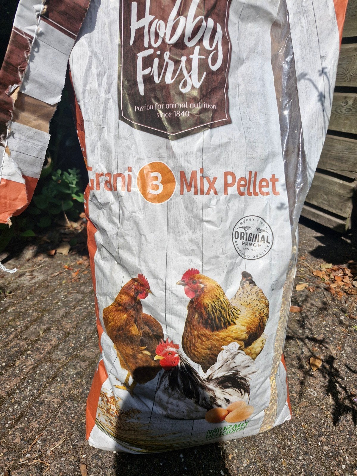 Kippenvoer Hobby first Grani 3 mix pellet ca 19kg, Ophalen, Nieuw, Drinken en Voederen