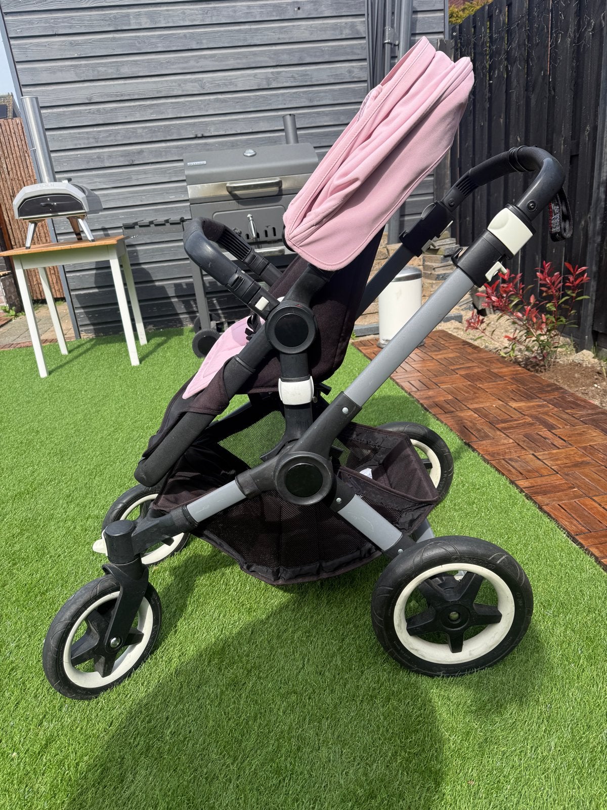 Bugaboo Buffalo kinderwagen - roze, Kinderwagen, Gebruikt, Bugaboo, Verstelbare duwstang