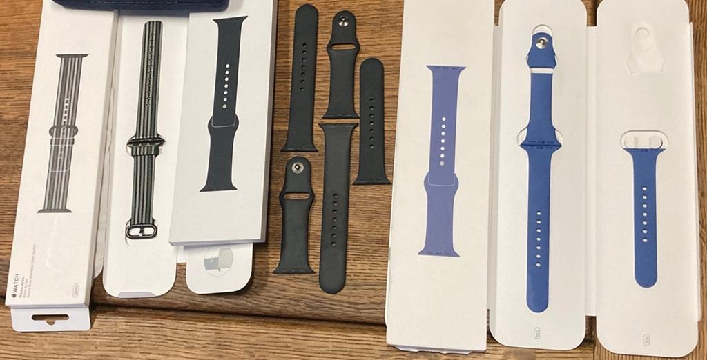 Apple Watch bandjes - Nieuw en zo goed als nieuw, Sieraden, Tassen en Uiterlijk, Horloges | Dames, Overige merken, Kunststof, Polshorloge