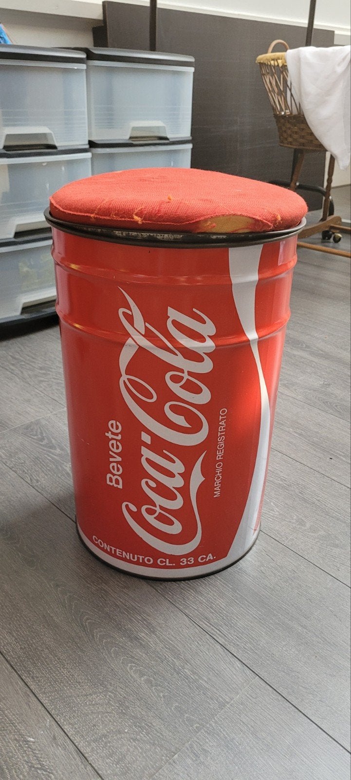 Coca Cola ton, Ophalen, Overige