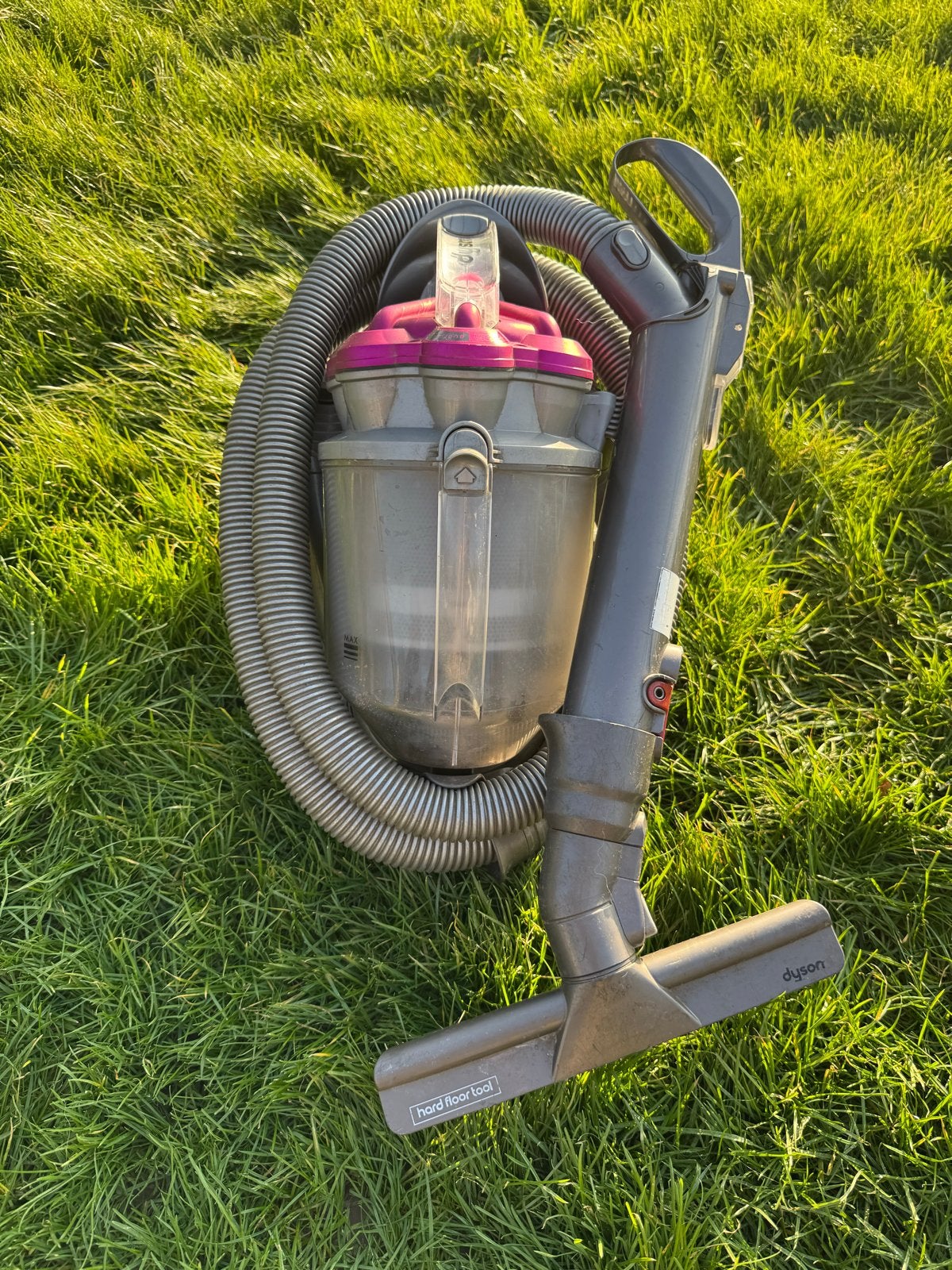 Dyson Sledestofzuiger 1400W met Reservoir - Gebruikt, Witgoed en Apparatuur, Ophalen, Gebruikt, Dyson, Sledestofzuiger