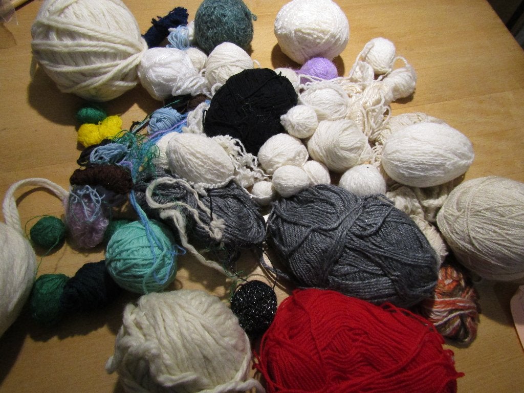 Diverse Resten bollen wol div kleuren Zak vol., Hobby en Vrije tijd, Breien en Haken, Ophalen, Nieuw, Breien of Haken, Wol of Garen