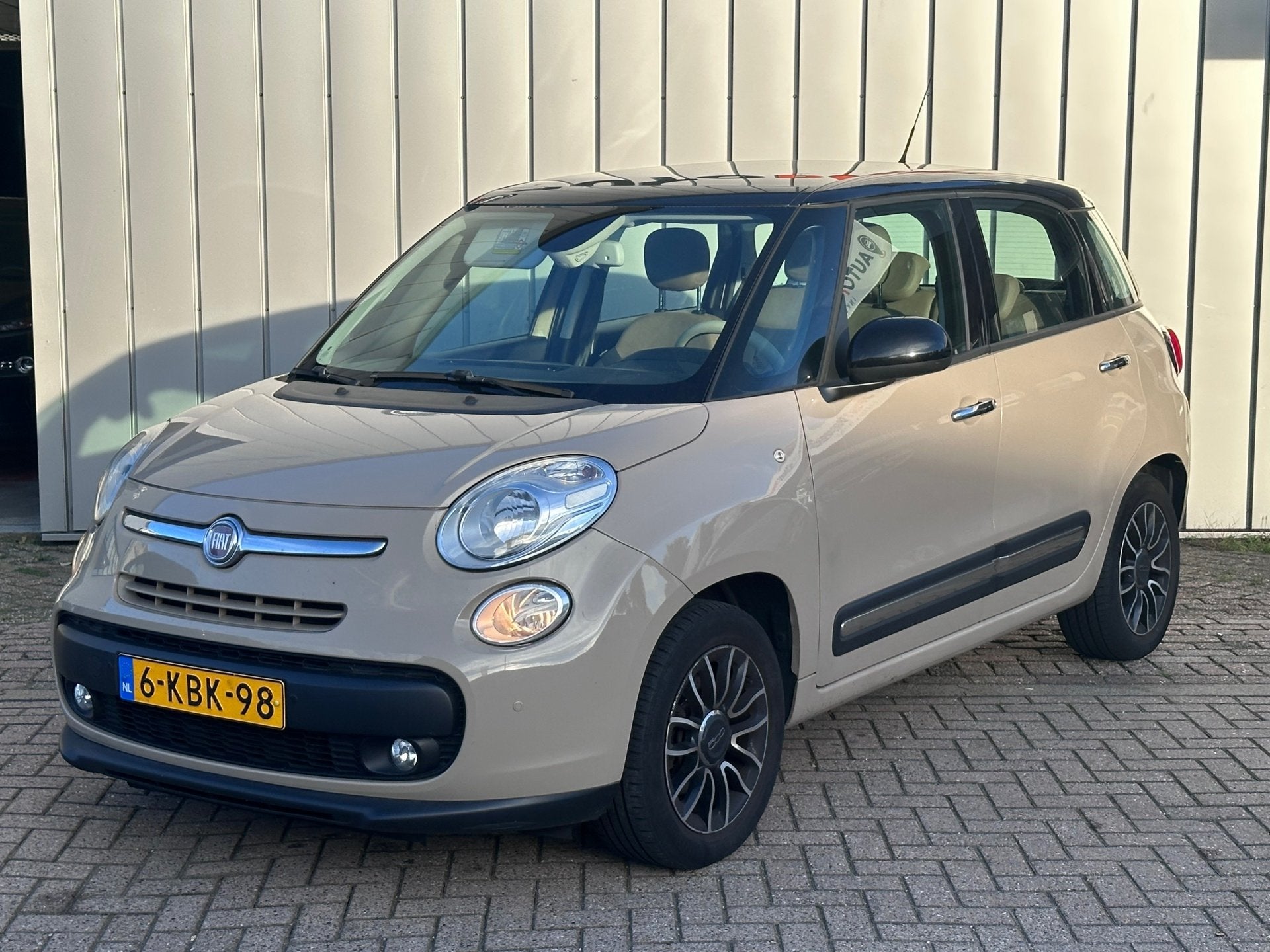 Fiat 500 L 0.9 TwinAir Lounge AIRCO PANO, Auto's, Gebruikt, Euro 6, Beige, Origineel Nederlands