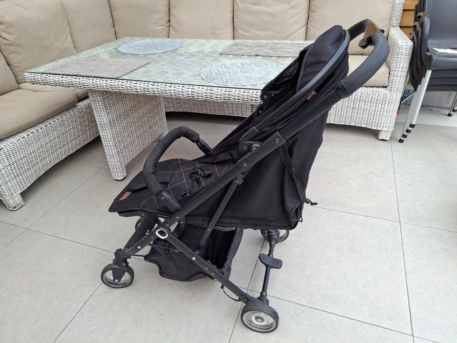 Buggy wandelwagen merk Ding, Kinderen en Baby's, Ophalen of Verzenden
