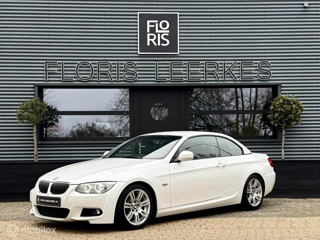 BMW 3-serie Cabrio 325i | M Sport | Zwart Leer | Xenon, Auto's, BMW, Achterwielaandrijving, Gebruikt, Cabriolet, 4 stoelen