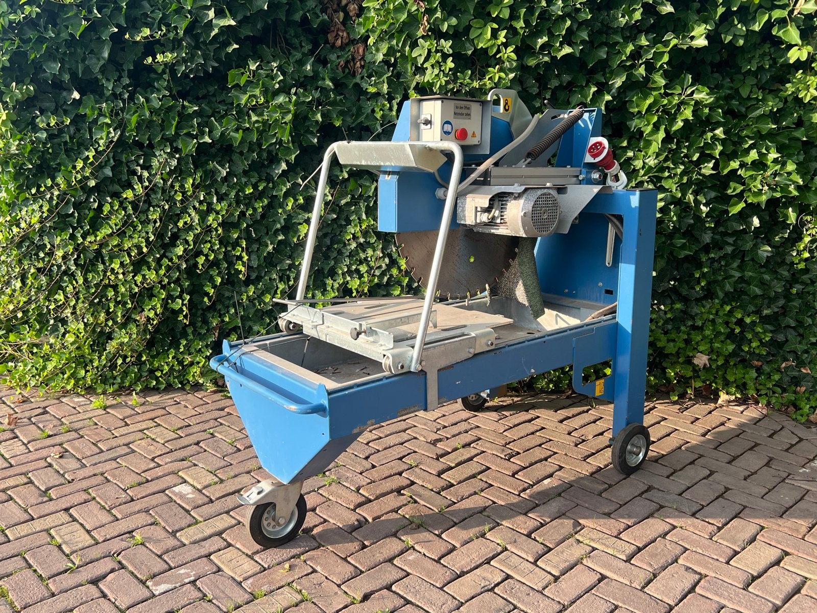 Professionele Lissmac DTS 271 Diamantzaagmachine - 2007, Ophalen, 70 mm of meer, Overige typen, Zo goed als nieuw