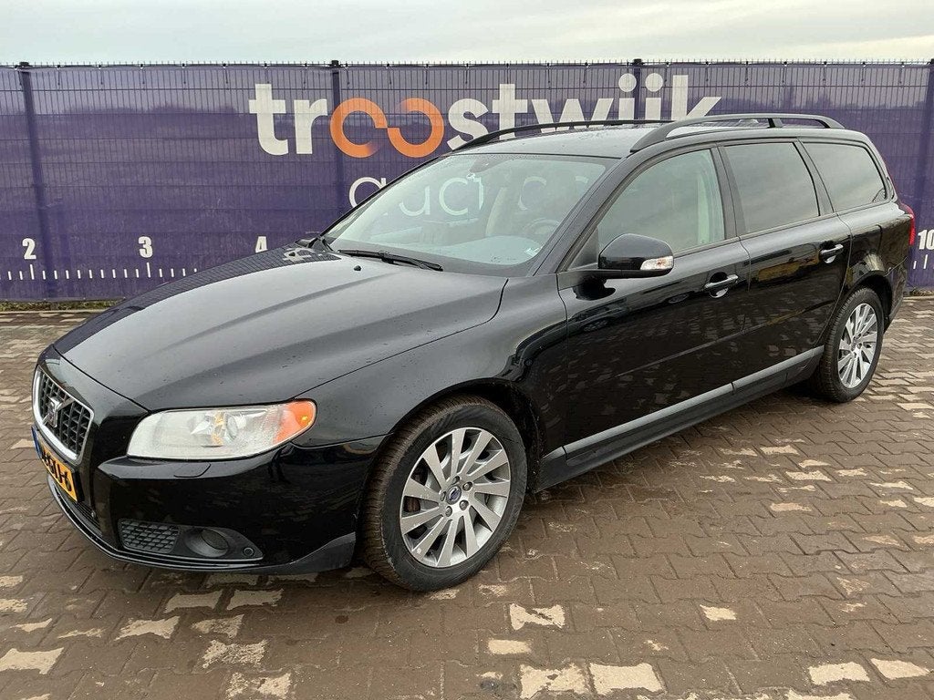 2008 - Volvo - V70 - 2.4D Ocean Race - Personenauto, Auto's, Voorwielaandrijving, 15 km/l, Overige brandstoffen, Handgeschakeld