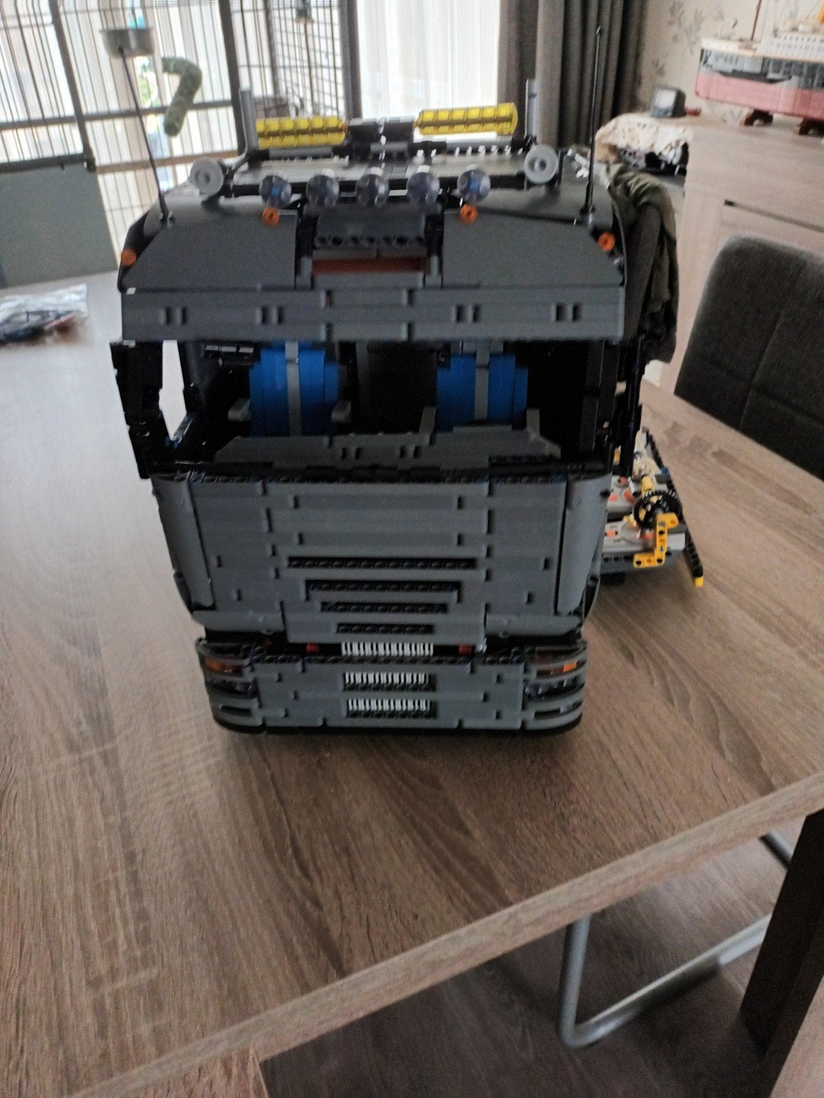 Zeer grote MOC trekker, Hobby en Vrije tijd, Modelbouw | Auto's en Voertuigen, Ophalen, Groter dan 1:32, Truck, Overige merken