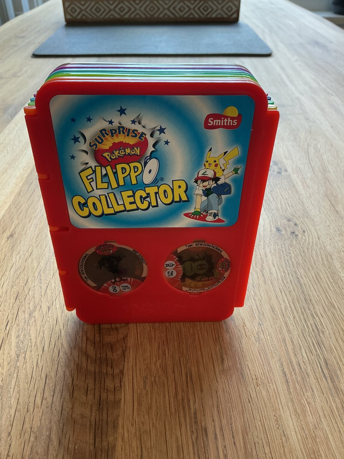 Pokémon Flippo Collector kompleet met diverse Flippo's, Ophalen of Verzenden, Verzameling, Met verzamelmap(pen)