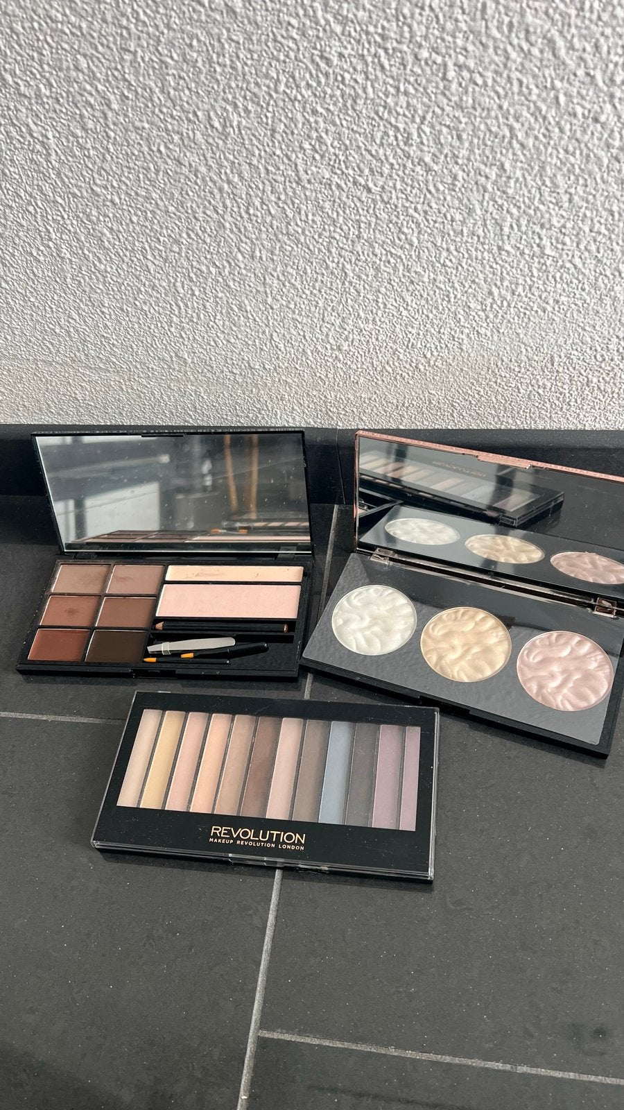 Make-up Revolution brow, oogschaduw en highlighter paletten, Sieraden, Tassen en Uiterlijk, Gebruikt, Ophalen of Verzenden, Make-up