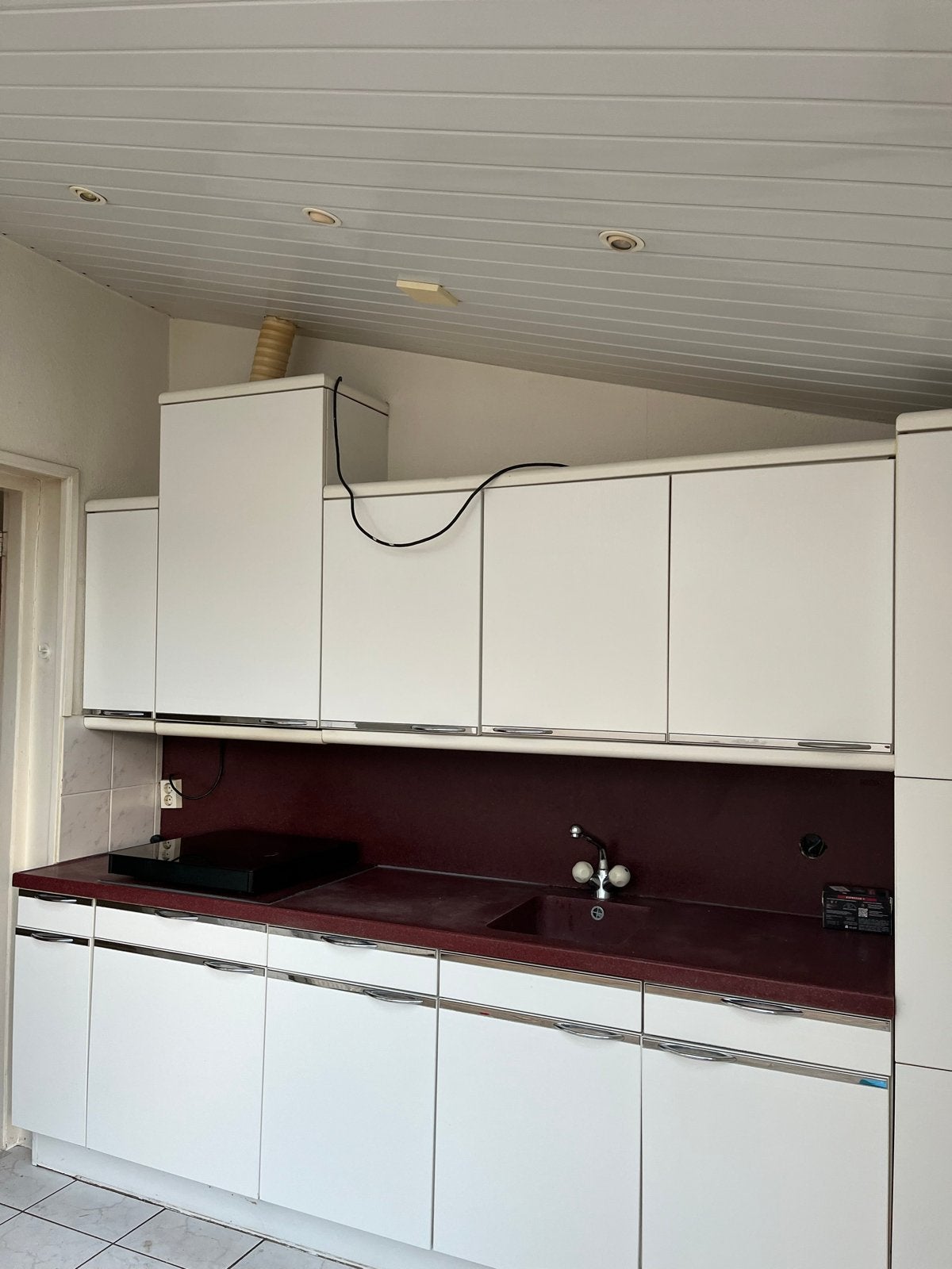 Keuken GRATIS zelf demonteren en ophalen, Ophalen, Gebruikt, Overige materialen, Wit