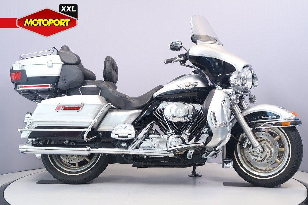 Harley-Davidson ELECTRA GLIDE ULTRA CLASSIC (bj 2003), H-DCUSTOMERSERVICE@Harley-Davidson.com, Harley-Davidson Benelux, Bedrijf