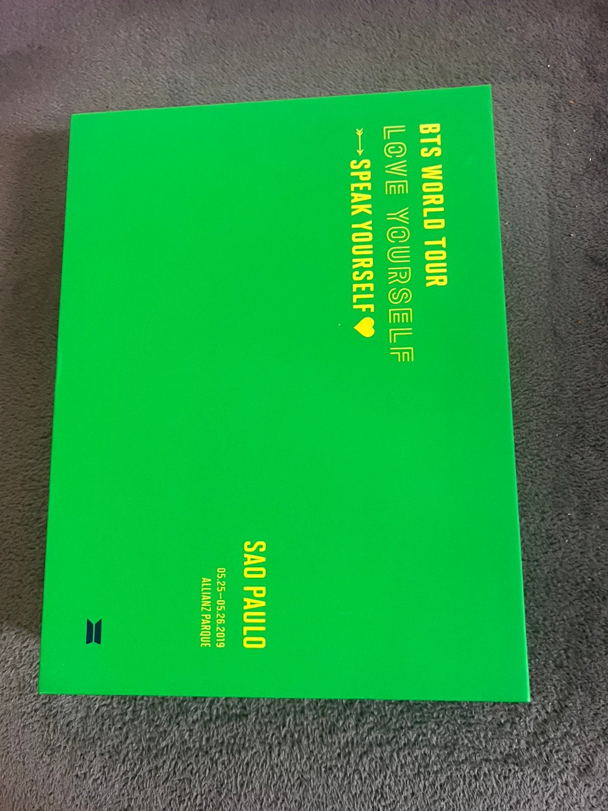BTS Sao Paolo dvd met Jin bookmark, Ophalen of Verzenden, Zo goed als nieuw, Overige onderwerpen