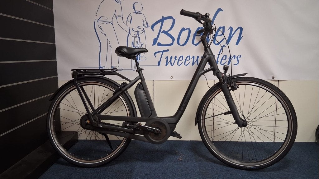 Cube Town Hybrid E-Bike 28/54 8v Performance Bosch 500W, Zo goed als nieuw, Info@cube-bikes.nl, Ganzenmarkt 2, 51 tot 55 cm