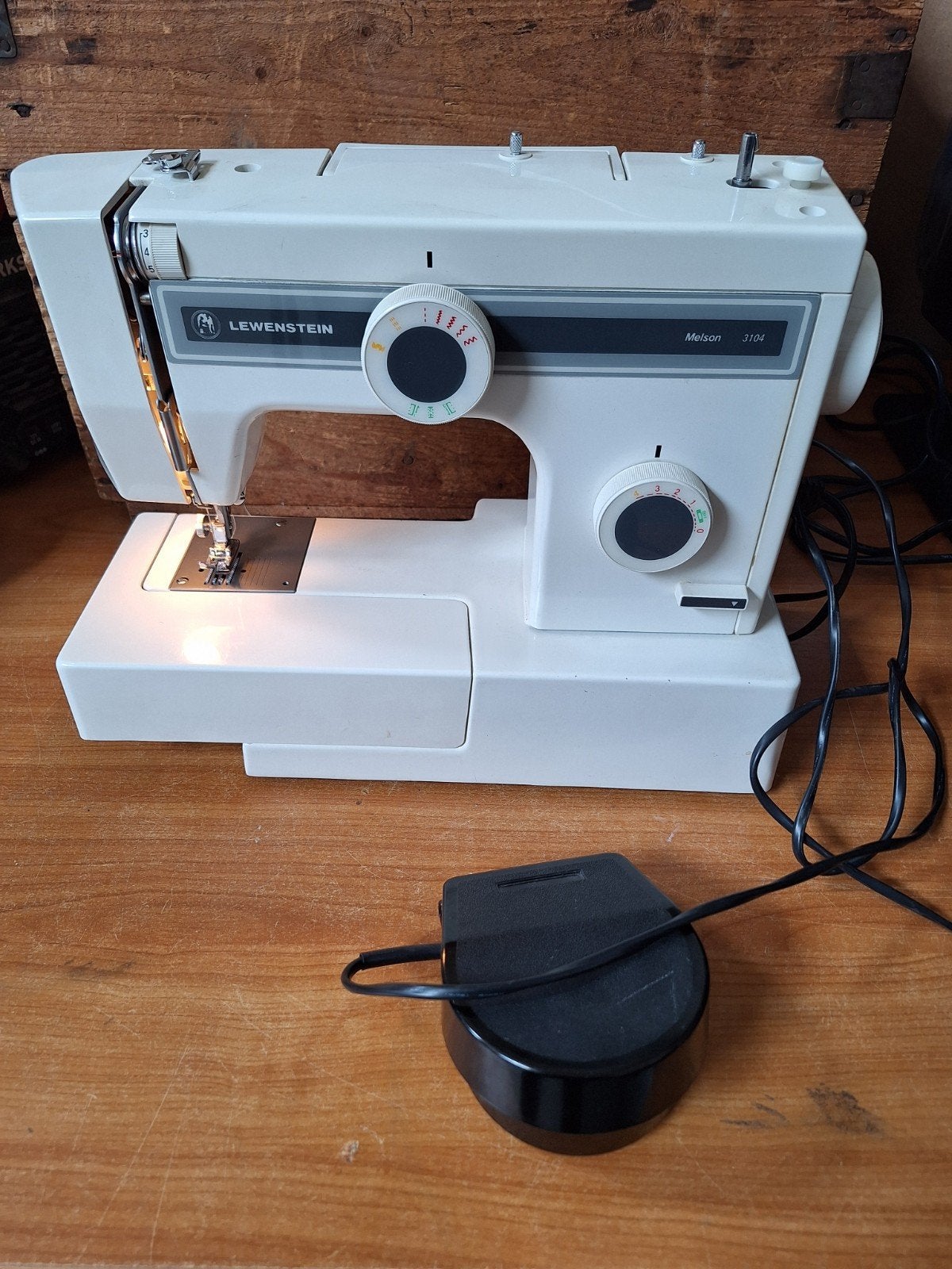 Lewenstein naaimachine, Ophalen, Naaimachine, Overige merken