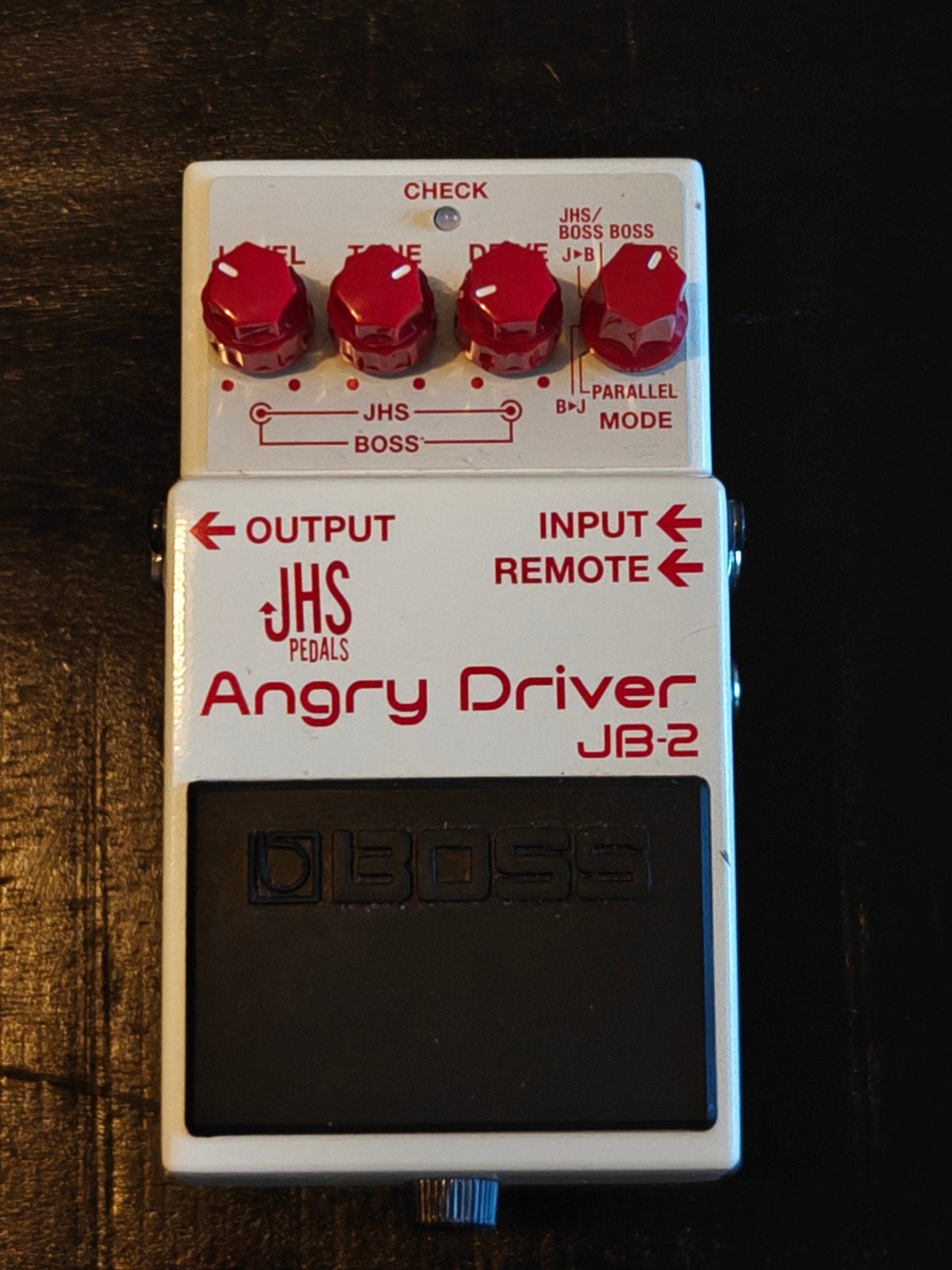 ​Boss JB-2 Angry Driver – In Nieuwstaat + Originele Doos, Muziek en Instrumenten, Effecten, Ophalen of Verzenden, Zo goed als nieuw