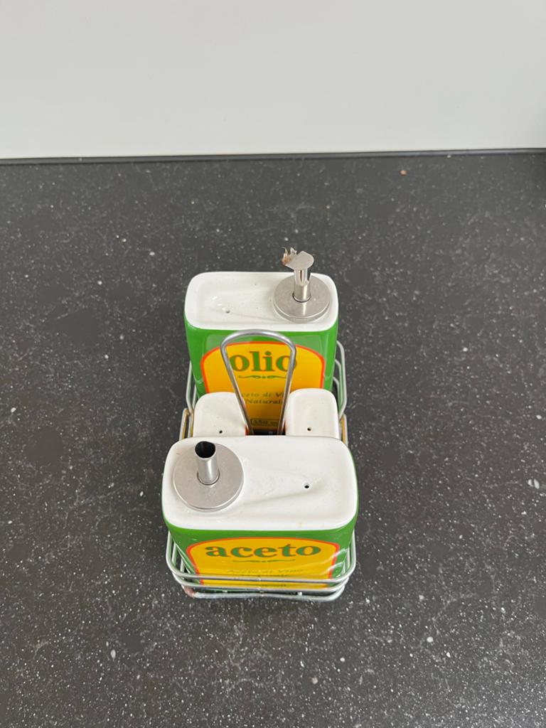Olie en azijn set met zout- en pepervaatjes, Ophalen of Verzenden, Metaal, Meerkleurig, Overige merken