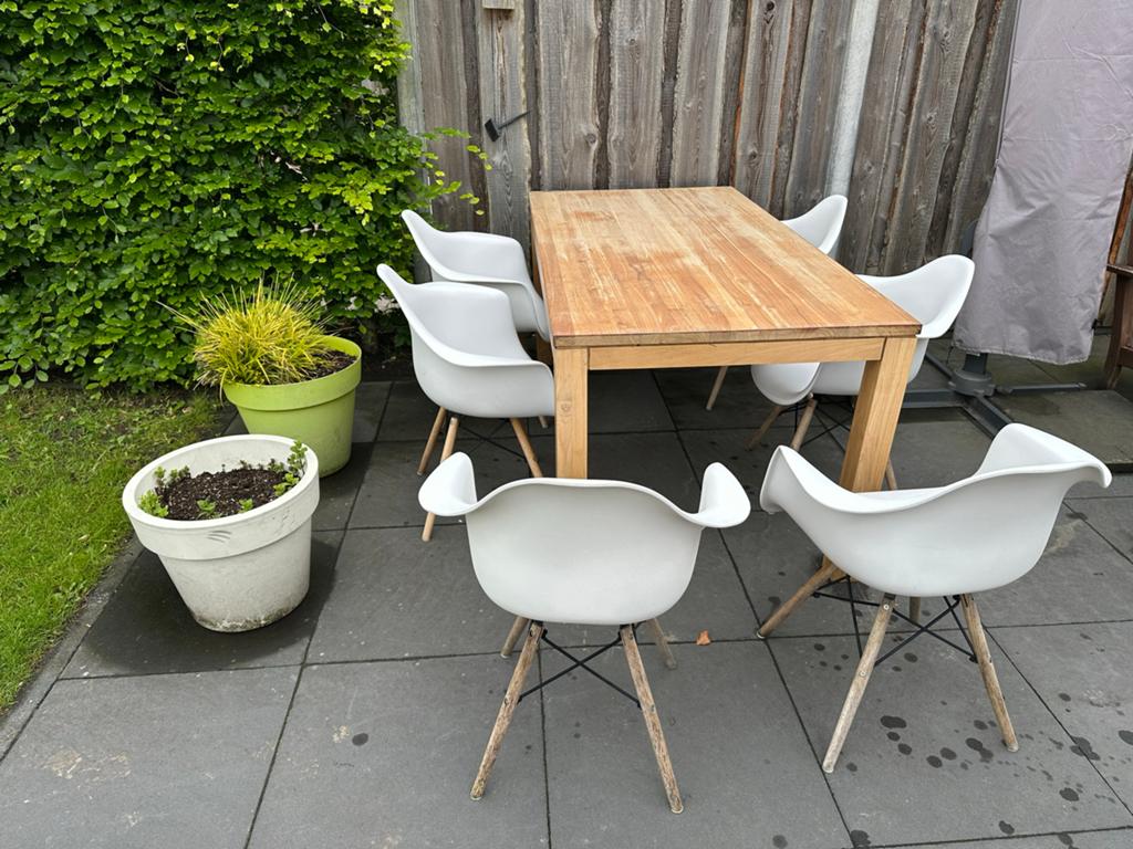 6 Moderne tuinstoelen met kunststof kuip en houten poten, Tuin en Terras, Ophalen, Gebruikt, Kunststof