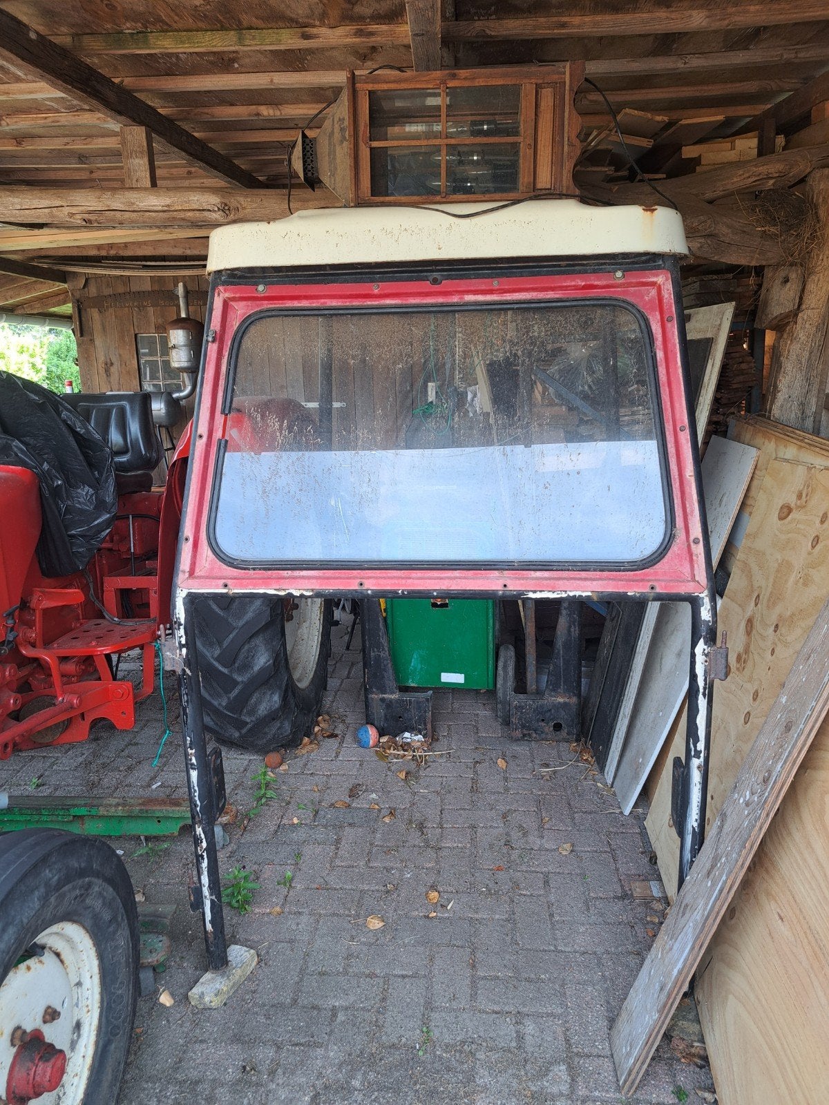 trekkercabine, Ophalen, Gebruikt
