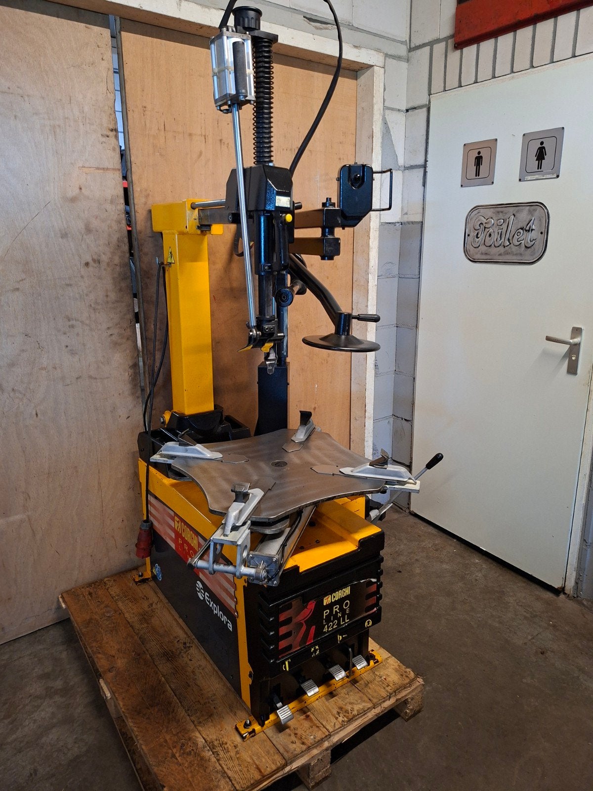 Banden apparaat Corghi proline 24 inch hulparm leverless, Ophalen