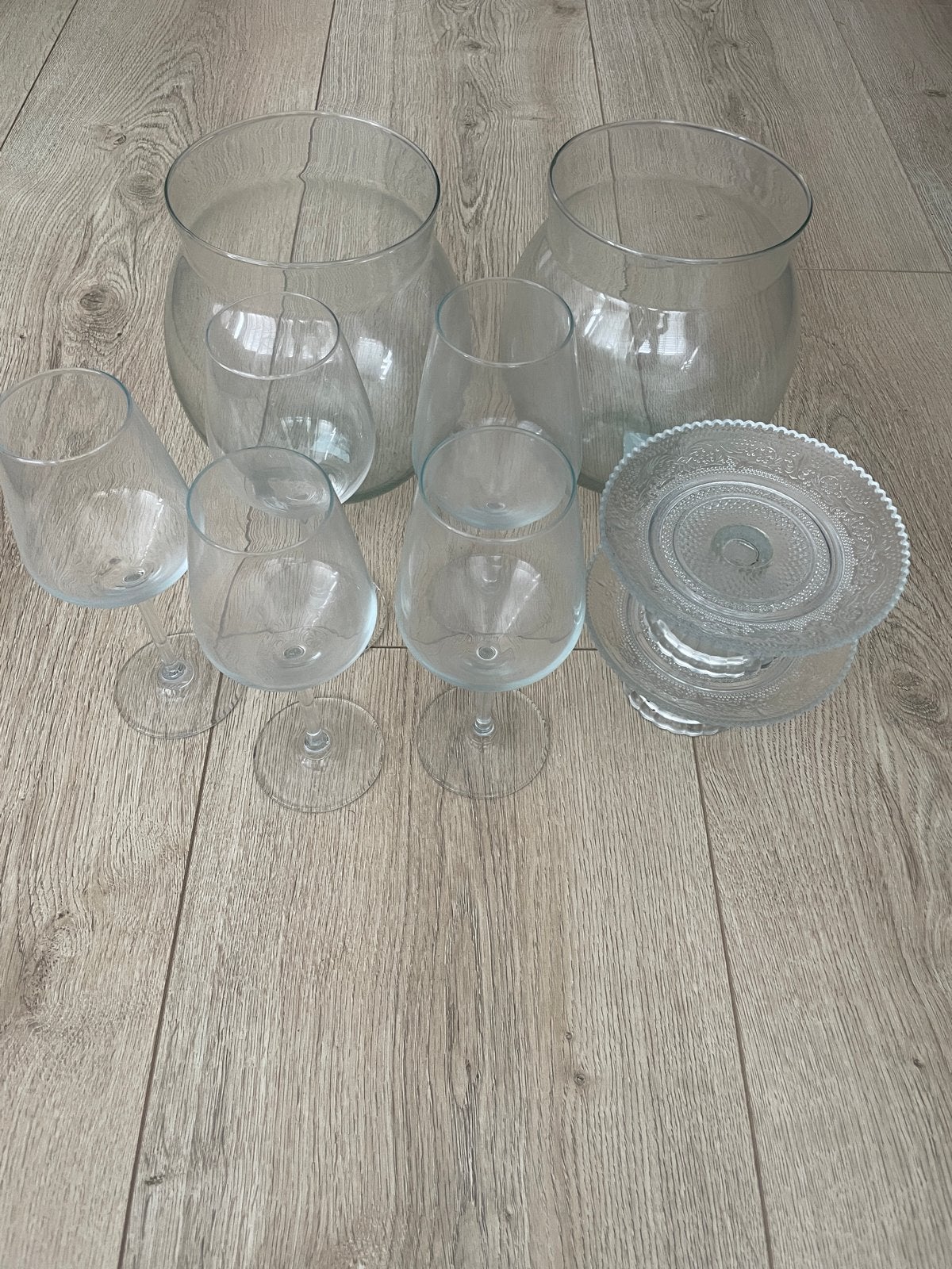 Glazen vazen en wijnglazen gratis af te halen, Huis en Inrichting, Ophalen, Gebruikt, Meerkleurig, Glas