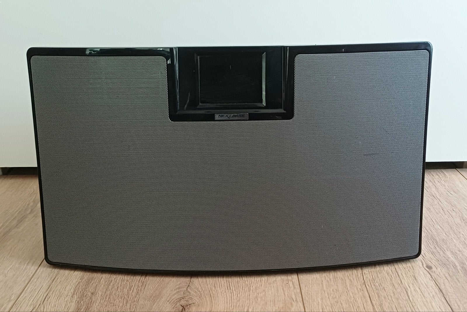 Next Base Soundbox Media 22 - Zeer goede staat, Ophalen
