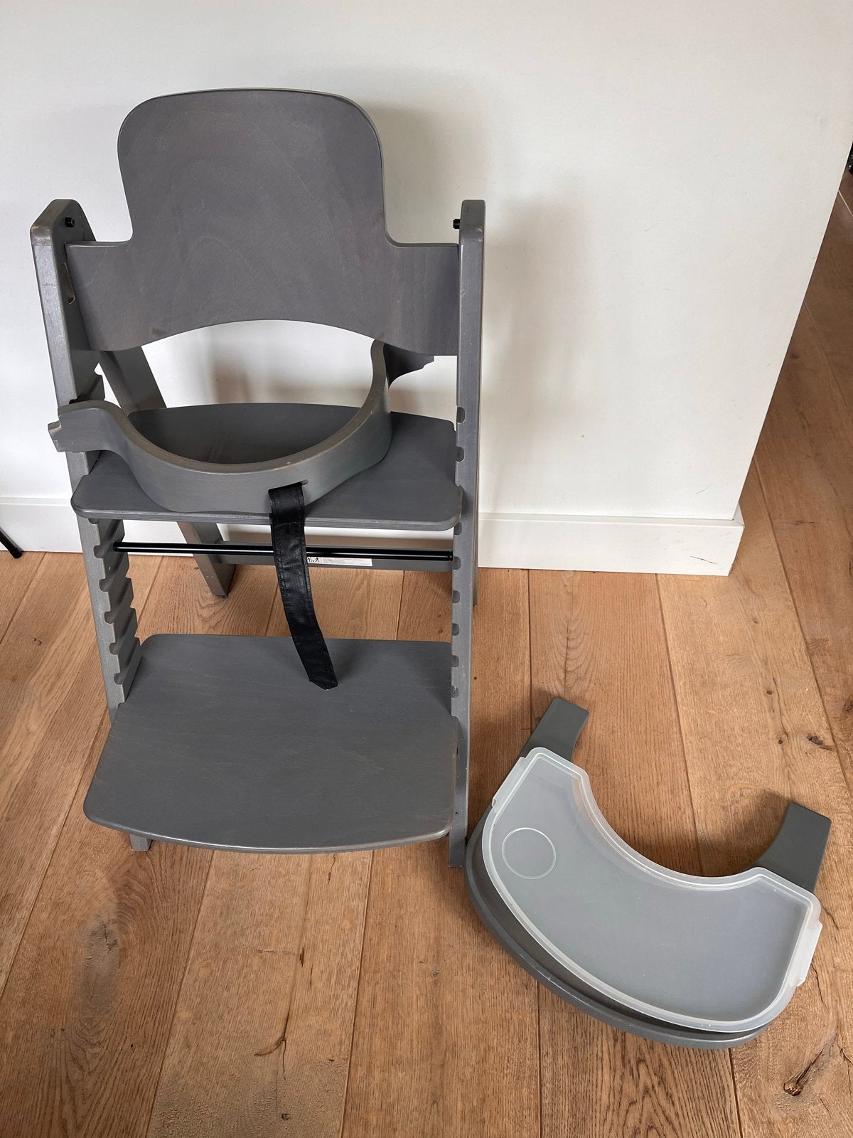 Kidsmill Up! kinderstoel met baby set en eetblad, Ophalen, Gebruikt, Meegroeistoel, Aanschuifbaar