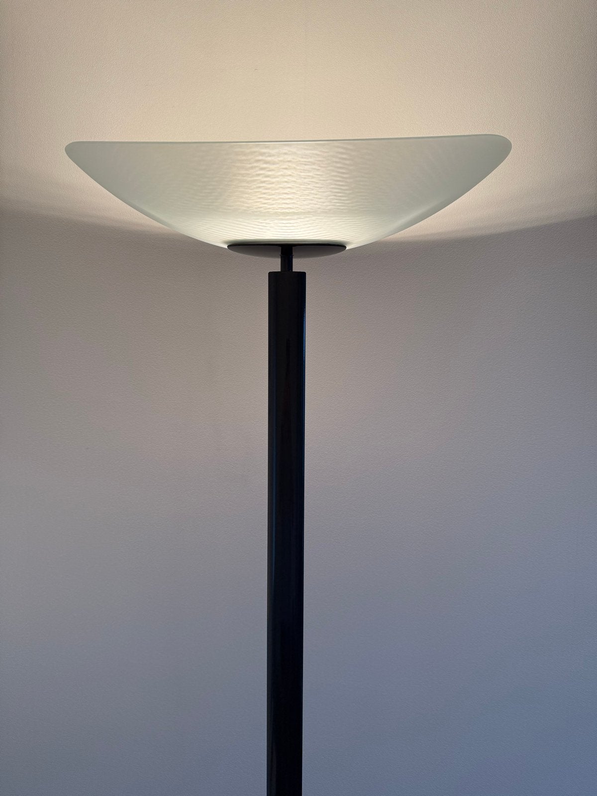 Artemide Tebe Vloerlamp - Design Ernesto Gismondi, Ophalen, Gebruikt, Glas, Designklassieker