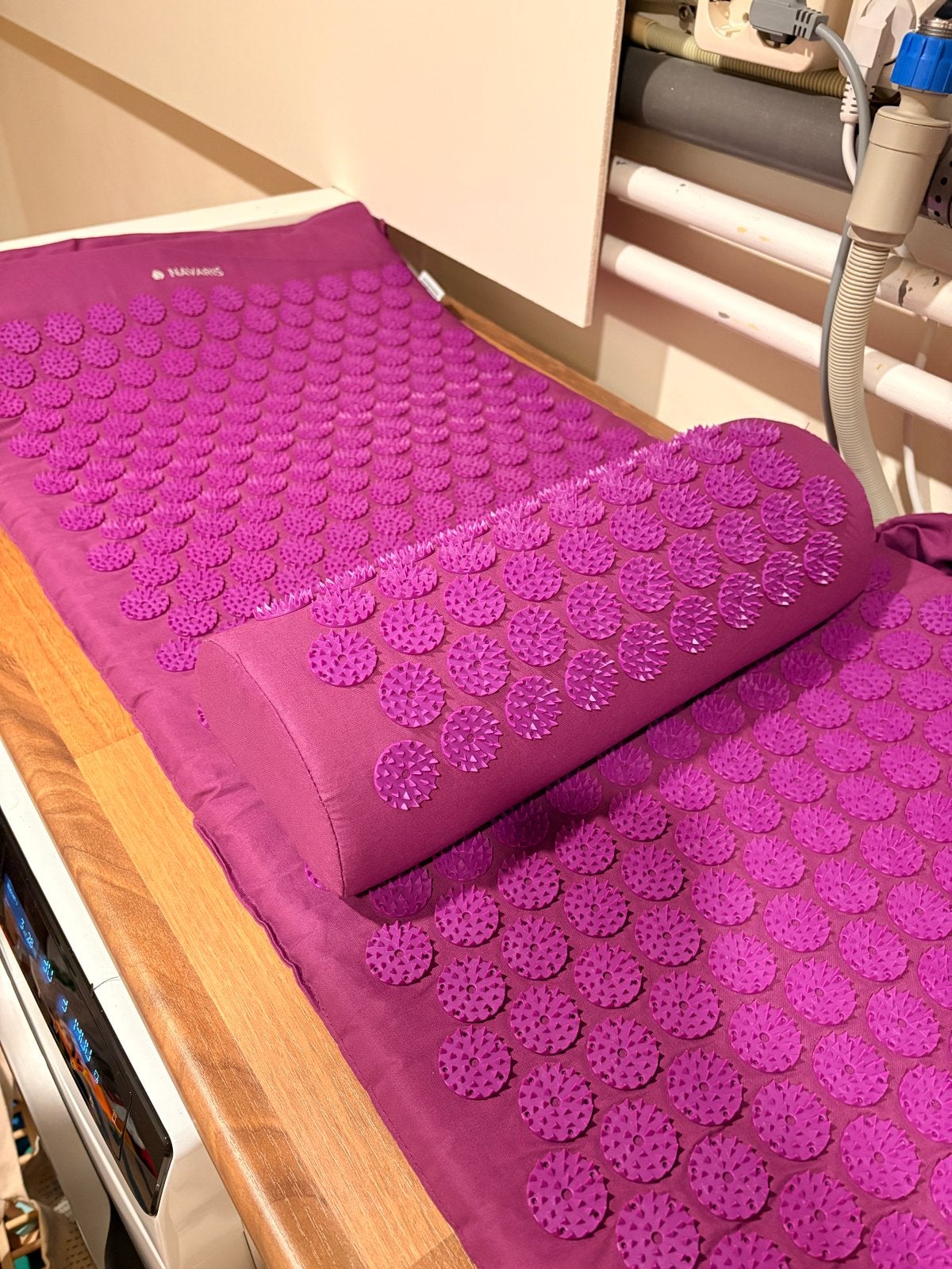 Navaris Acupressuur Set XL - Berry (mat en kussen), Ophalen of Verzenden, Zo goed als nieuw, Massagestoel of Kussen