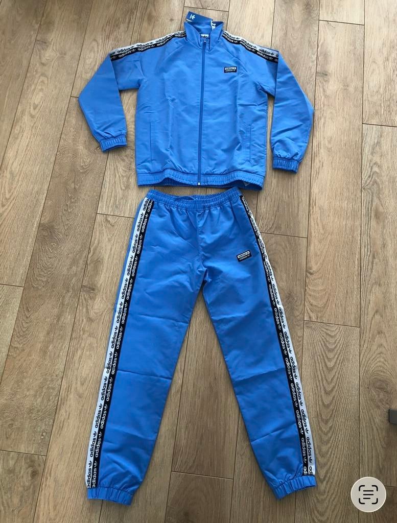 Twee originele adidas trainingspakken in maat 164 en 176, Ophalen of Verzenden, Nieuw, Jongen of Meisje, Trui of Vest