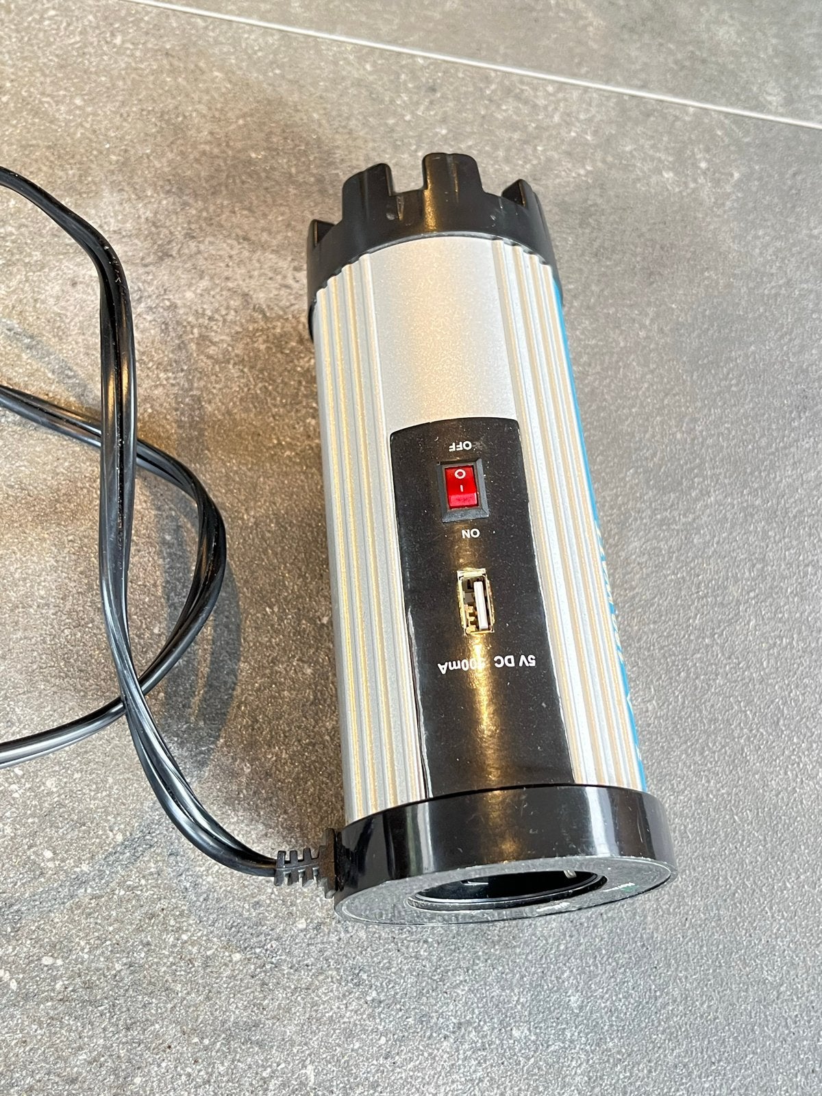 180W Omvormer 12V naar 230V met USB-poort, Ophalen of Verzenden, Zo goed als nieuw