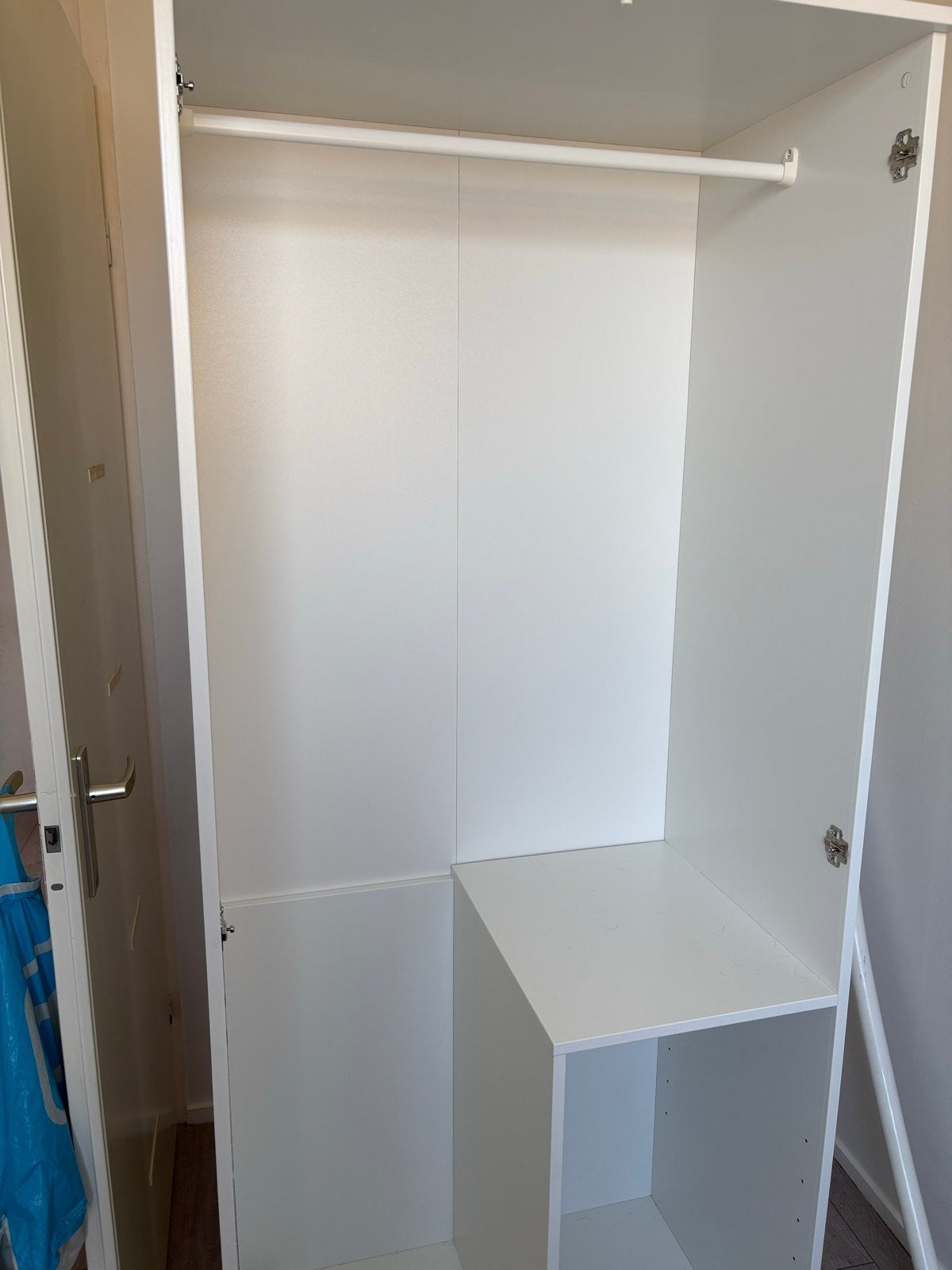 Witte IKEA Kledingkast met Hang- en Legruimte, Huis en Inrichting, Ophalen, 200 cm of meer, 50 tot 100 cm, Zo goed als nieuw